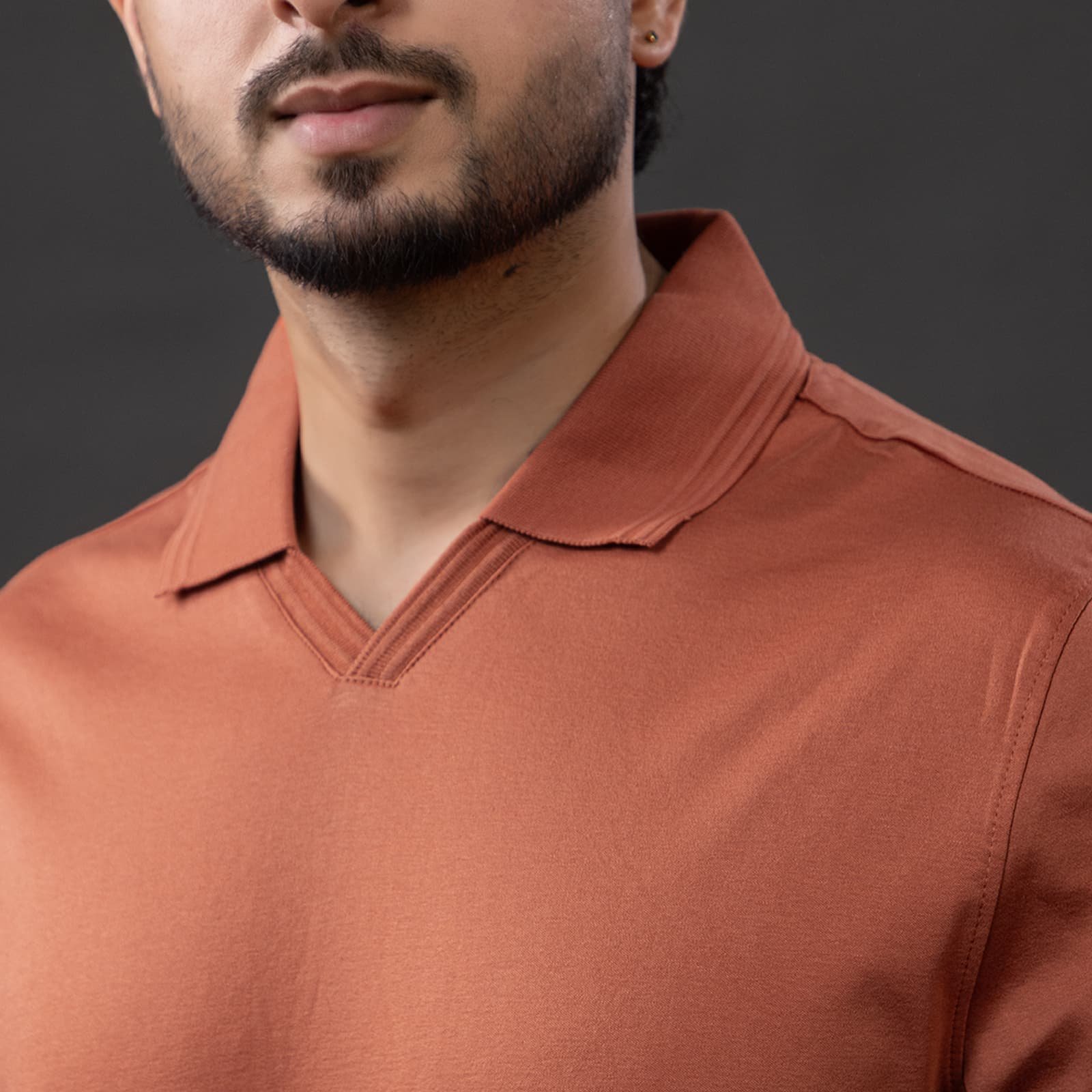 V-NECK COTTON POLO TSHIRT - Image 3