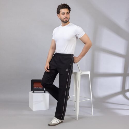 STRAIGHT FIT TRACKPANT