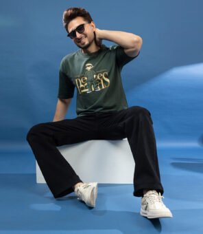CARTOON MAN OVERSIZED TEE